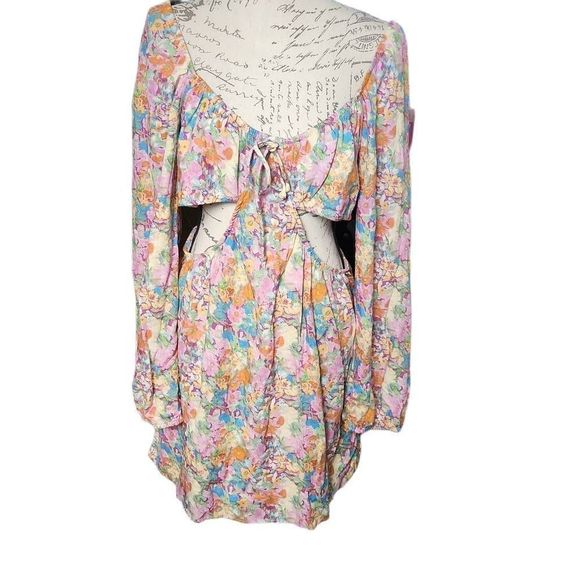 wild fable Dresses & Skirts - Wild Fable Ladies Floral Print Long Bishop Sleeve Dress with Side Cutouts - Size